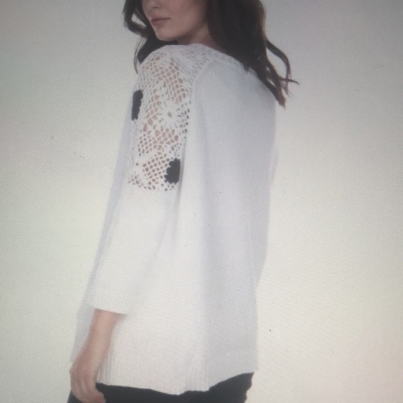 NWT Akira Art to Wear Compassion Pullover size s - Picture 4 of 12